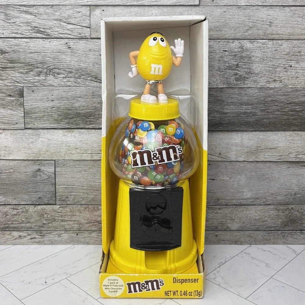 M & M Candy Dispenser Yellow Rare - 2018 - M&M Mars Collectible
